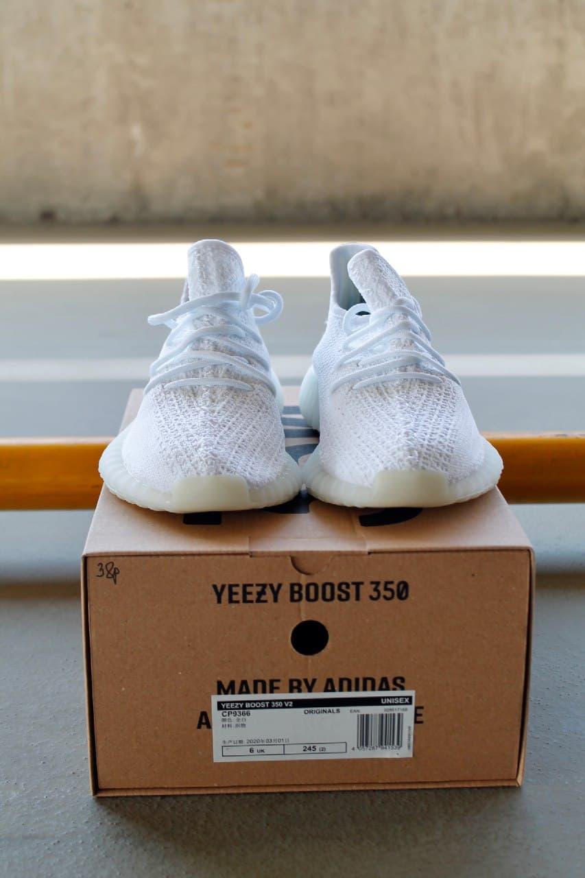 Adidas Yeezy Boost 350 V2 Triple White Crem Sole