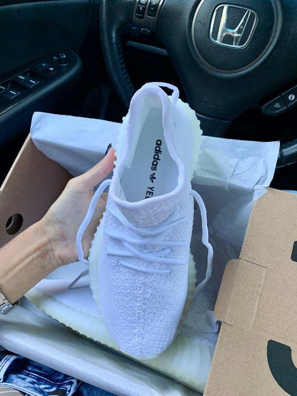 Adidas Yeezy Boost 350 V2 Triple White Crem Sole