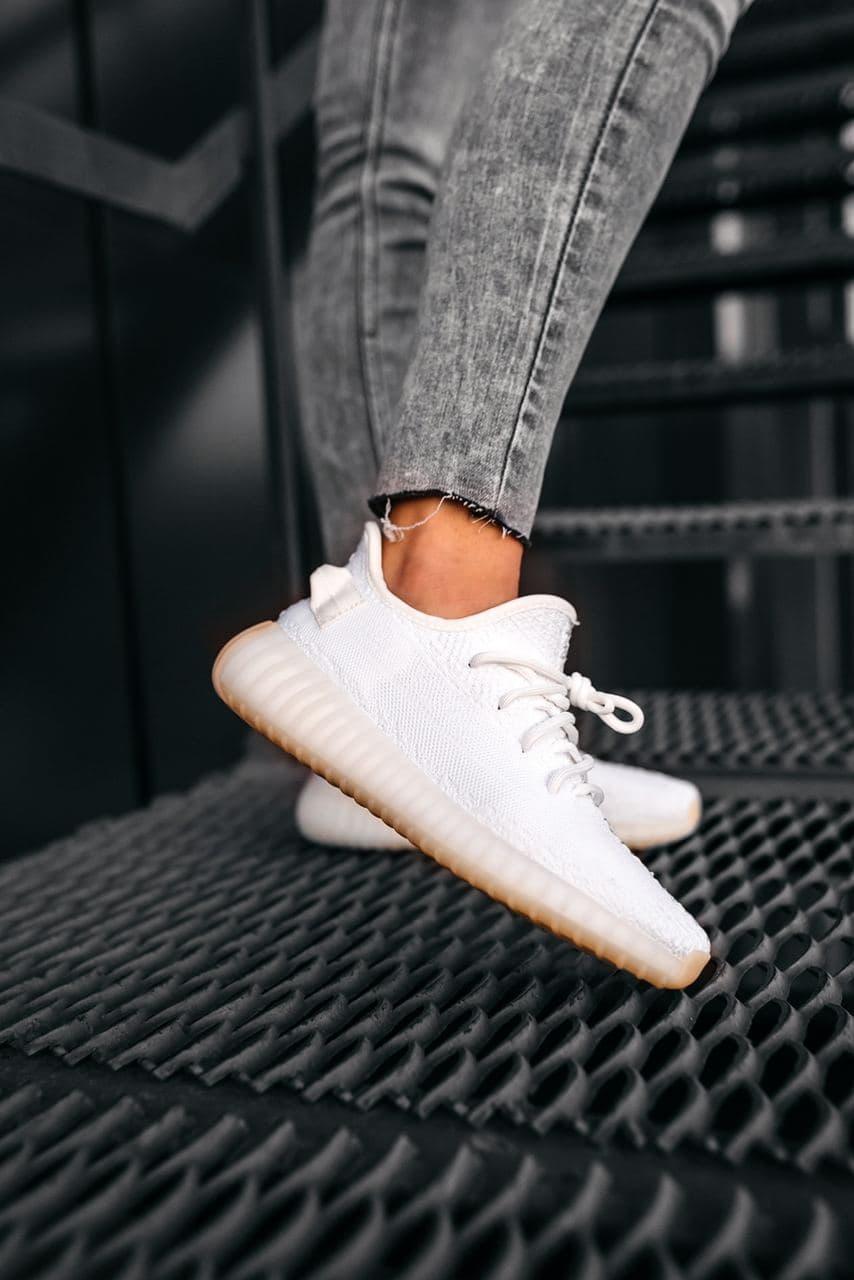 Adidas Yeezy Boost 350 V2 Triple White Crema