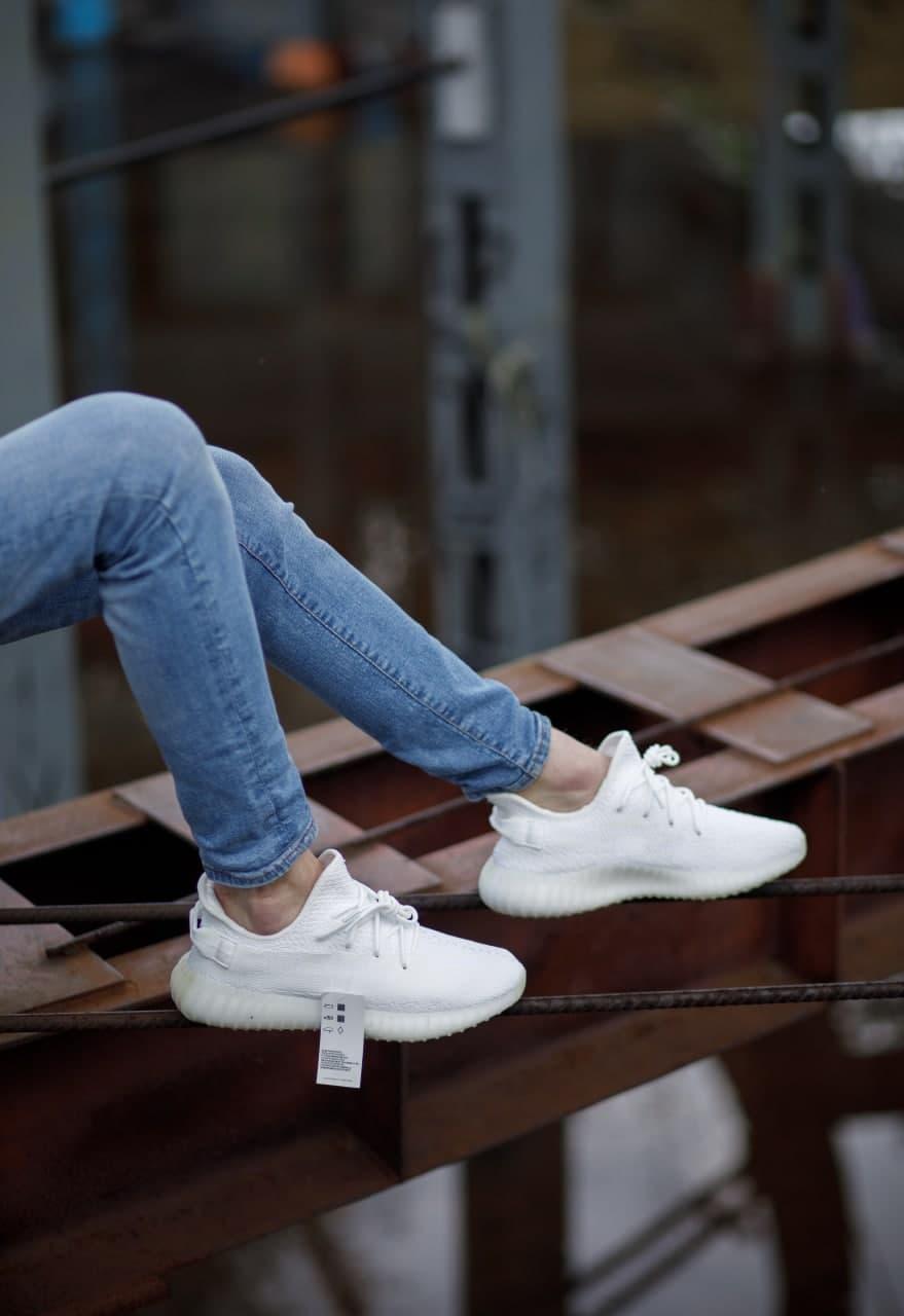 Adidas Yeezy Boost 350 V2 Triple White Crema