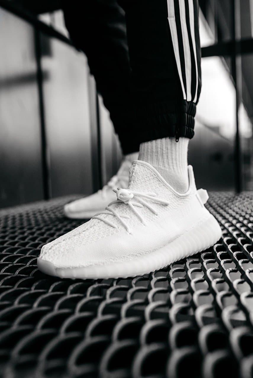 Adidas Yeezy Boost 350 V2 Triple Full White