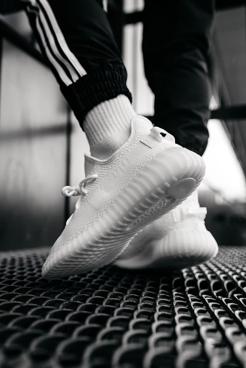 Adidas Yeezy Boost 350 V2 Triple Full White