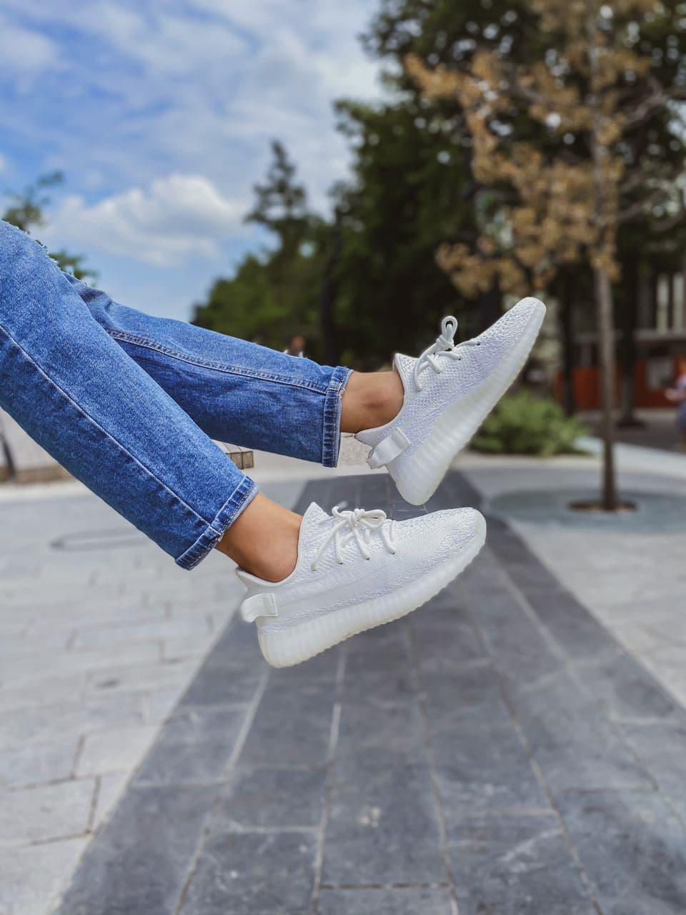 Adidas Yeezy Boost 350 V2 Triple Full White
