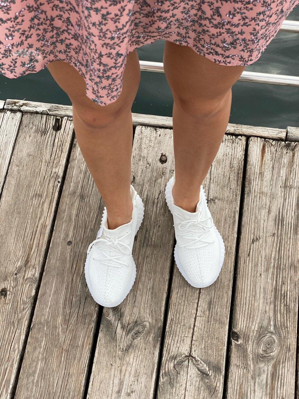 Adidas Yeezy Boost 350 V2 Triple Full White