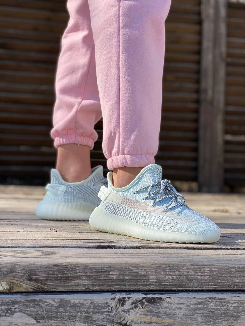Adidas Yeezy 350 V2 Cloud White