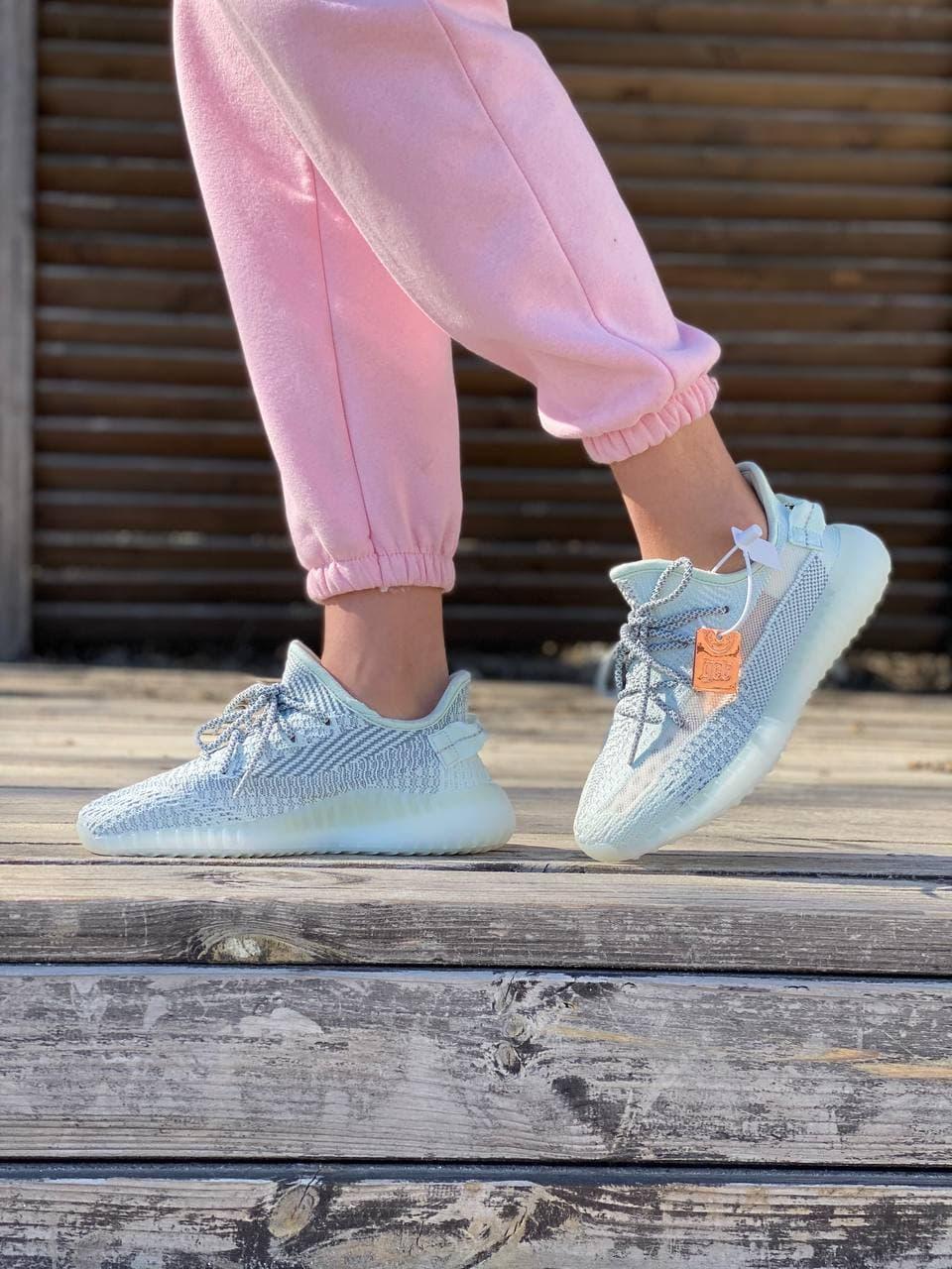 Adidas Yeezy 350 V2 Cloud White