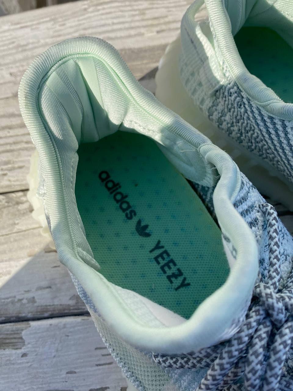 Adidas Yeezy 350 V2 Cloud White
