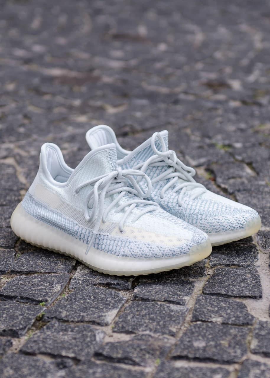 Adidas Yeezy 350 V2 Cloud White