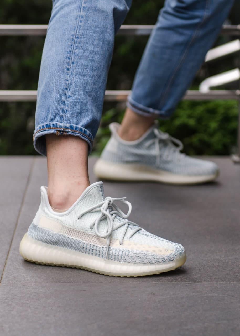 Adidas Yeezy 350 V2 Cloud White