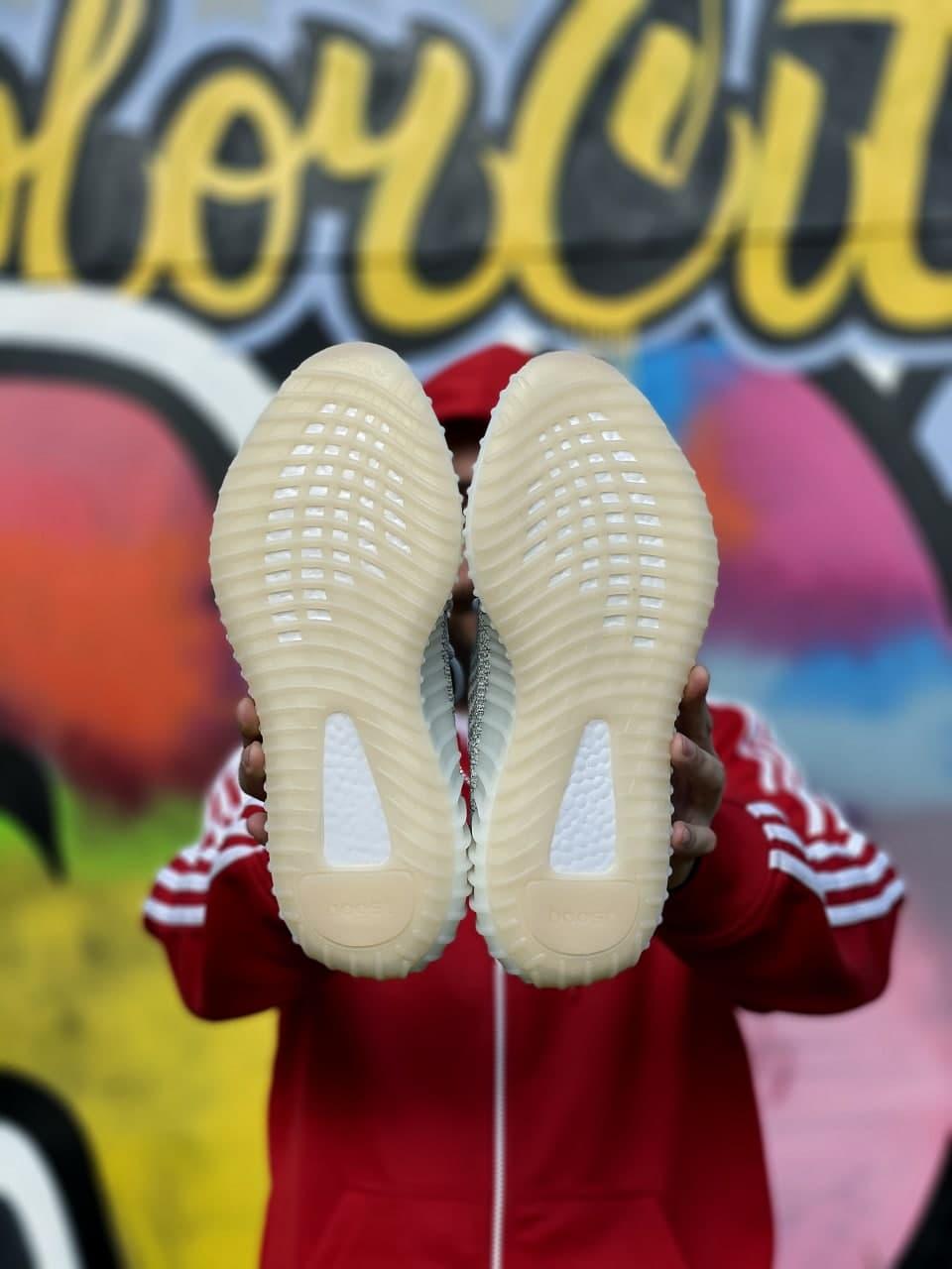 Adidas Yeezy 350 V2 Cloud White Mint