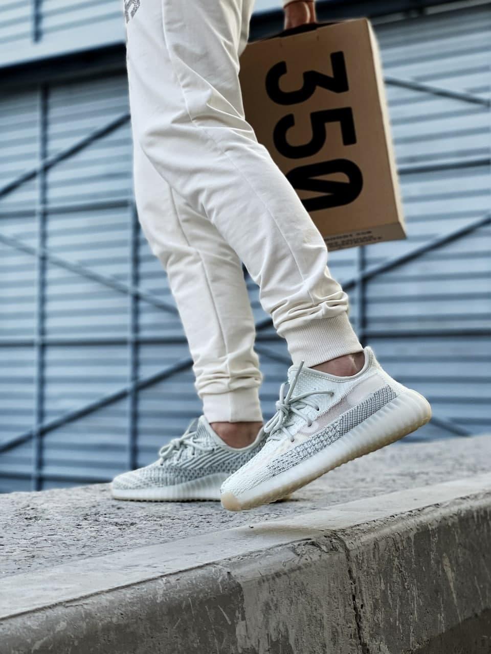 Adidas Yeezy 350 V2 Cloud White Mint