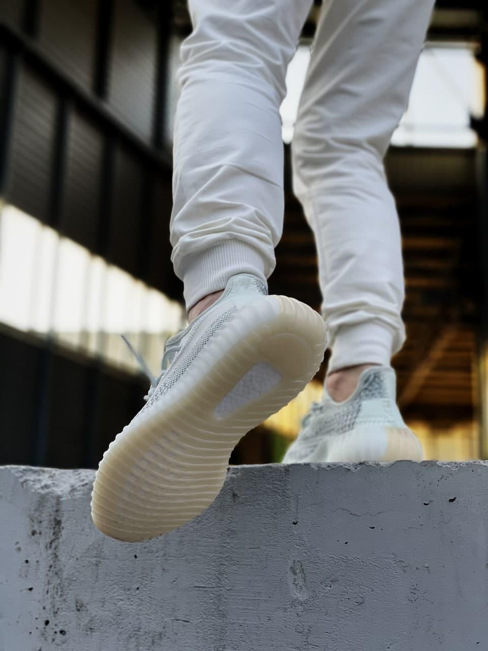Adidas Yeezy 350 V2 Cloud White Mint