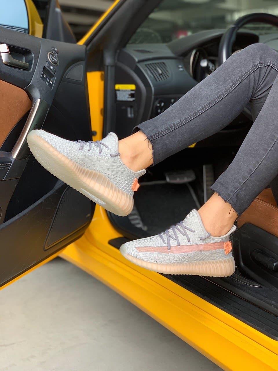 Adidas Yeezy 350 V2 TRFRM