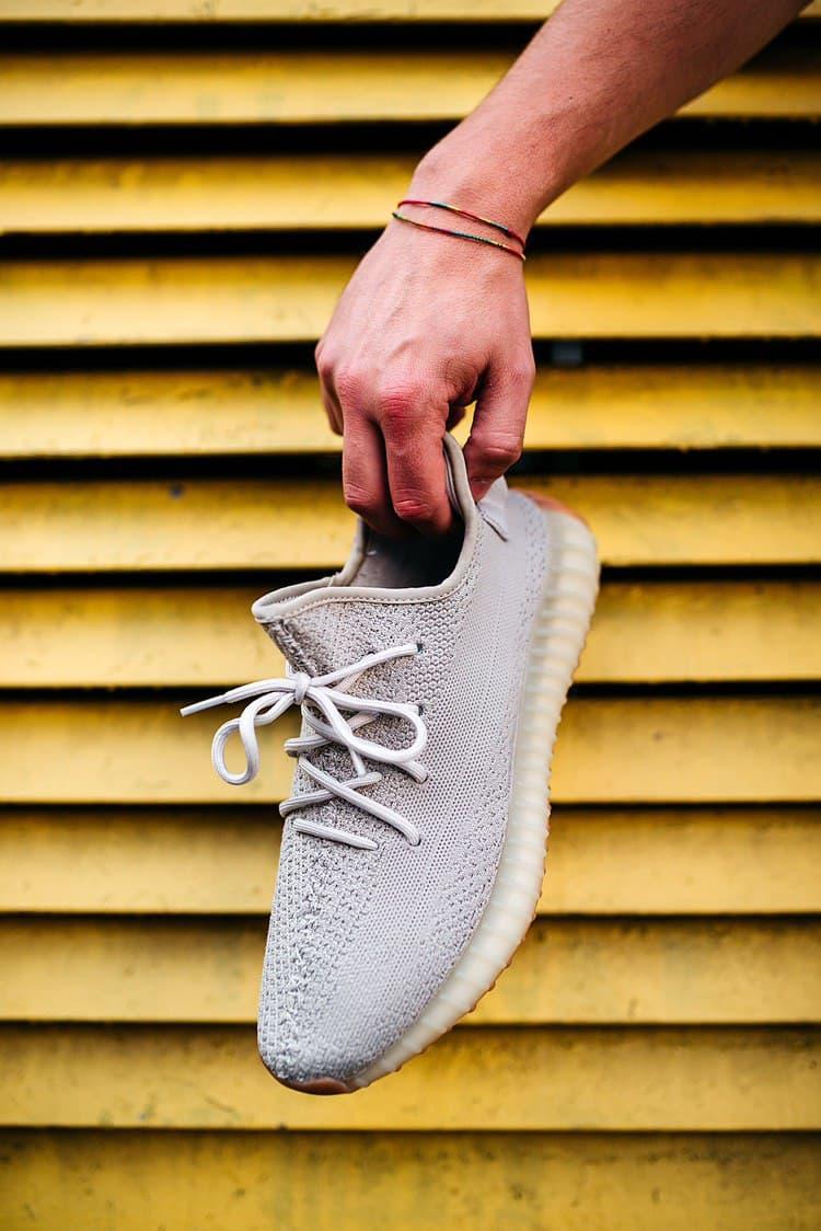 Adidas Yeezy 350 V2 Sesame