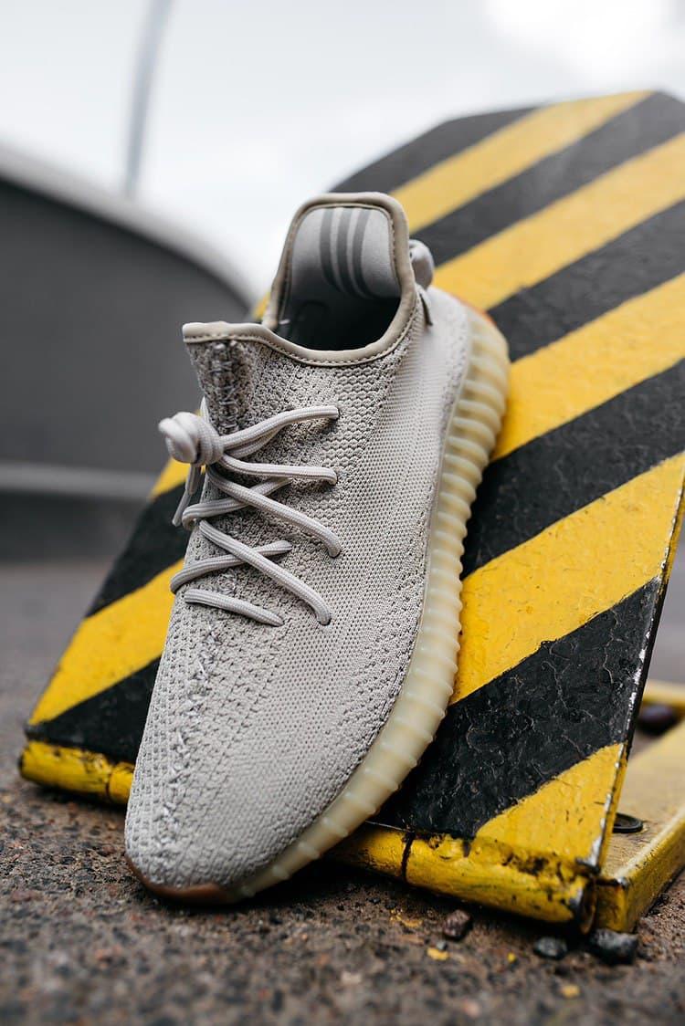 Adidas Yeezy 350 V2 Sesame