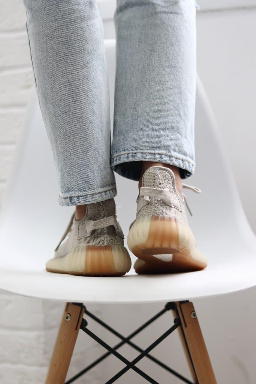 Adidas Yeezy 350 V2 Sesame