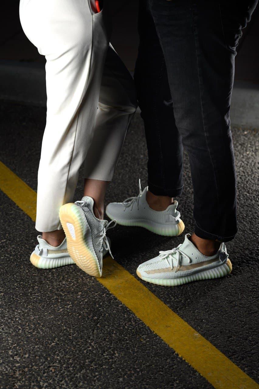 Adidas Yeezy Boost 350 V2 Hyper Space