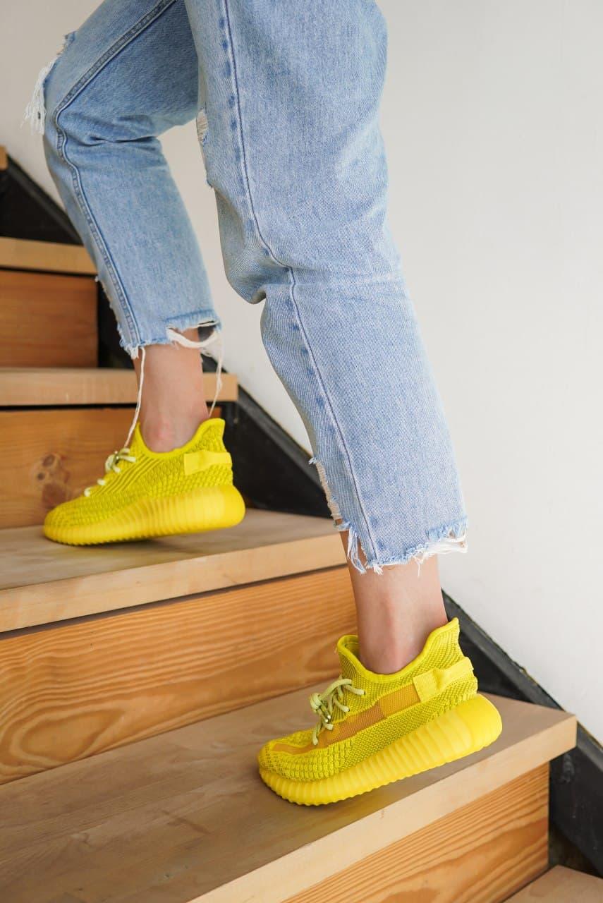 Adidas Yeezy Boost 350 V2 Yellow (Реф шнурки)