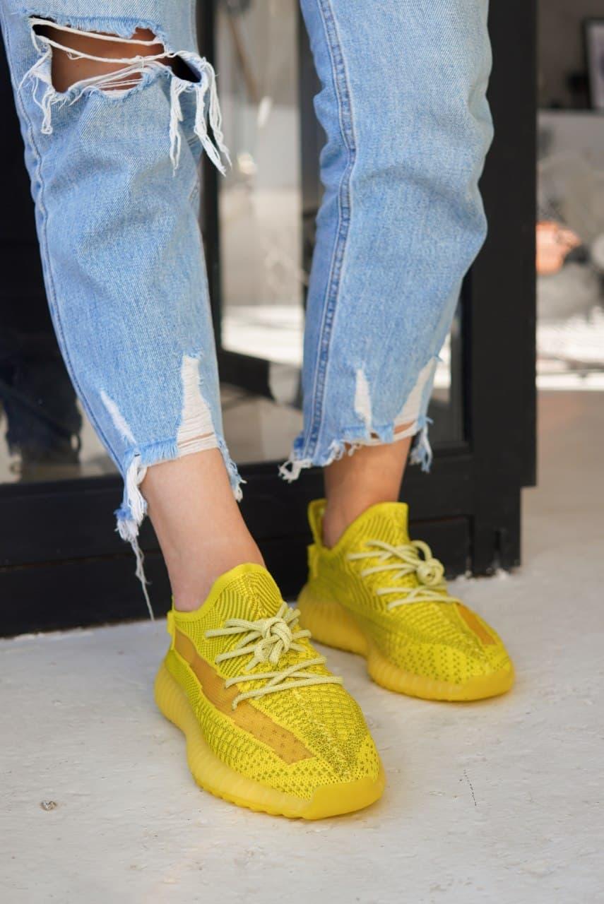 Adidas Yeezy Boost 350 V2 Yellow (Реф шнурки)