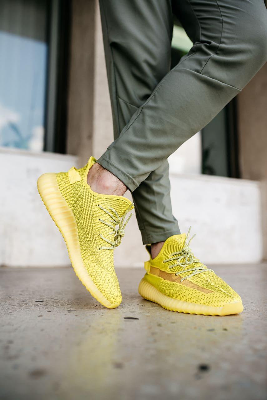 Adidas Yeezy Boost 350 V2 Yellow (Реф шнурки)