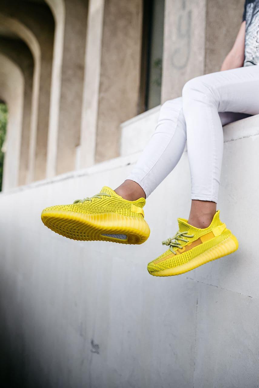 Adidas Yeezy Boost 350 V2 Yellow (Реф шнурки)