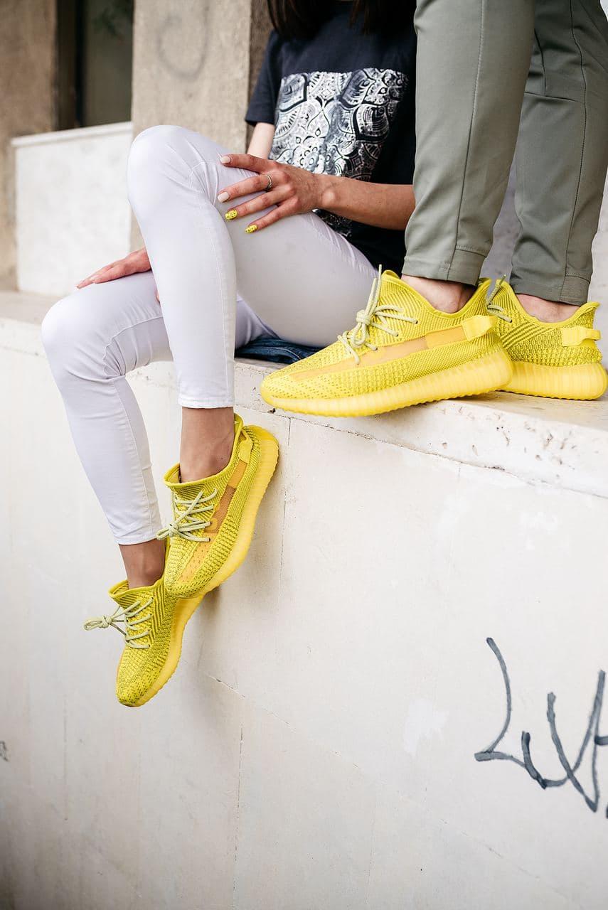 Adidas Yeezy Boost 350 V2 Yellow (Реф шнурки)