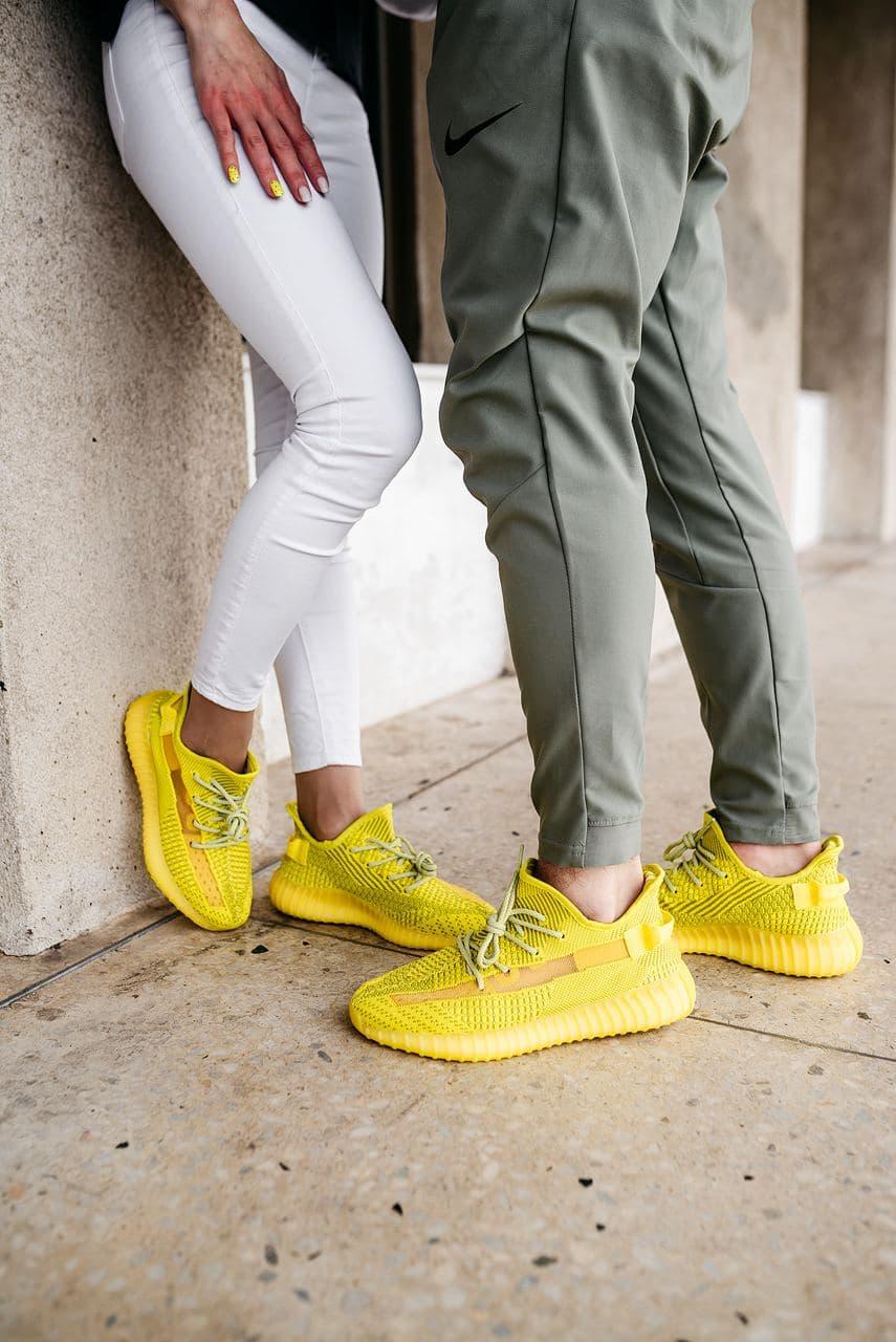 Adidas Yeezy Boost 350 V2 Yellow (Реф шнурки)