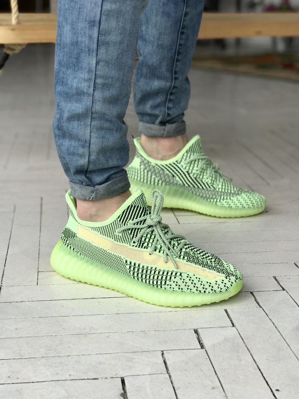 Adidas Yeezy Boost 350 v2 Yeez Reel Neon (Рефлективні Шнурки)