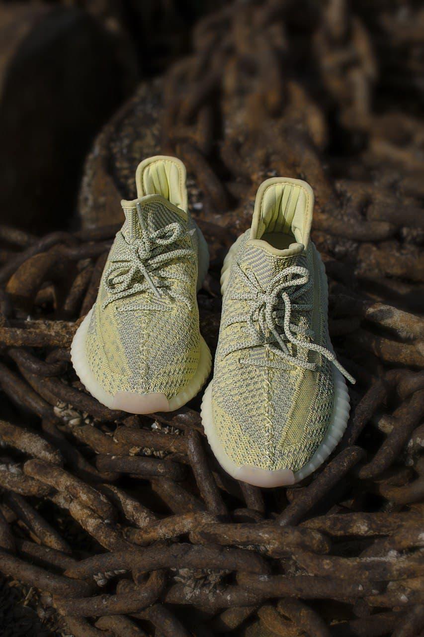 Adidas Yeezy Boost 350 V2 Antila 2 (Рефлективные шнурки)