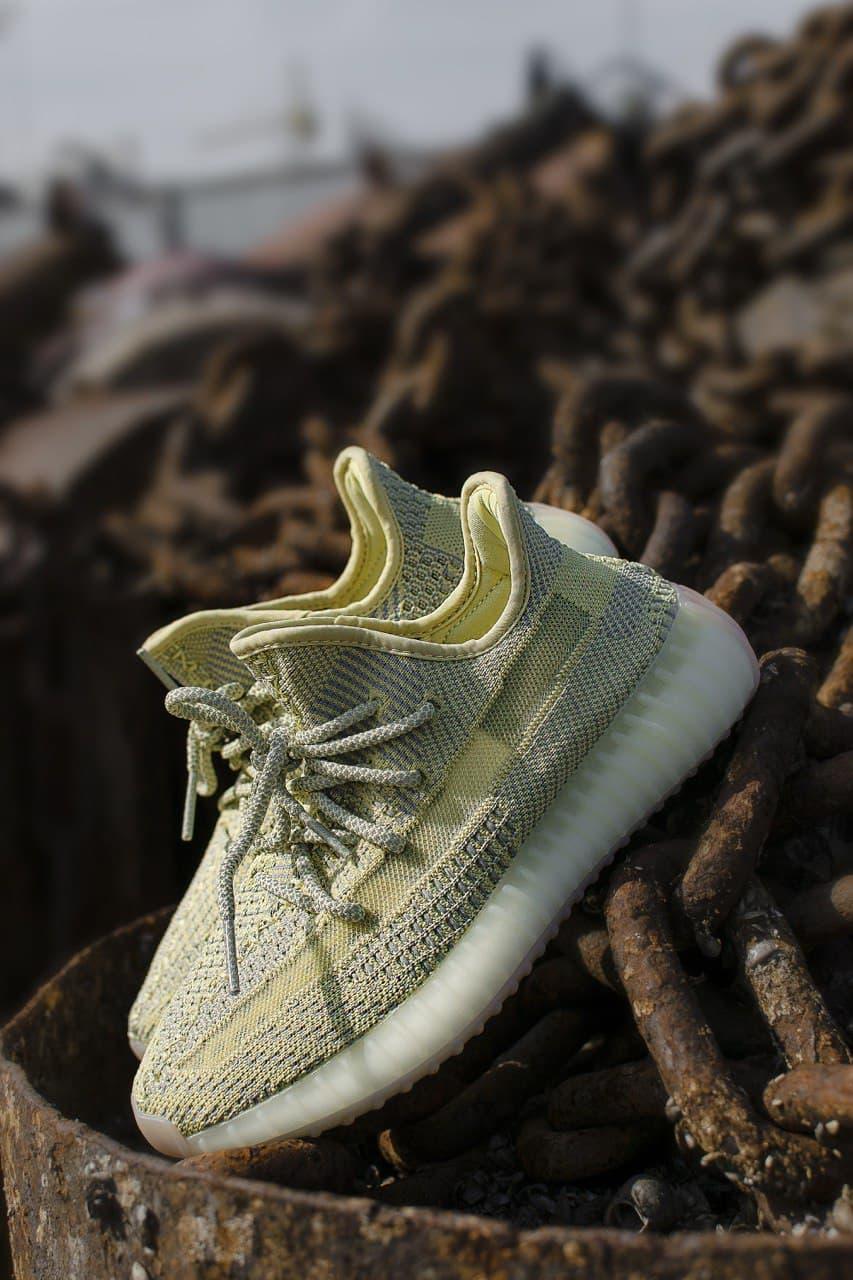 Adidas Yeezy Boost 350 V2 Antila 2 (Рефлективные шнурки)