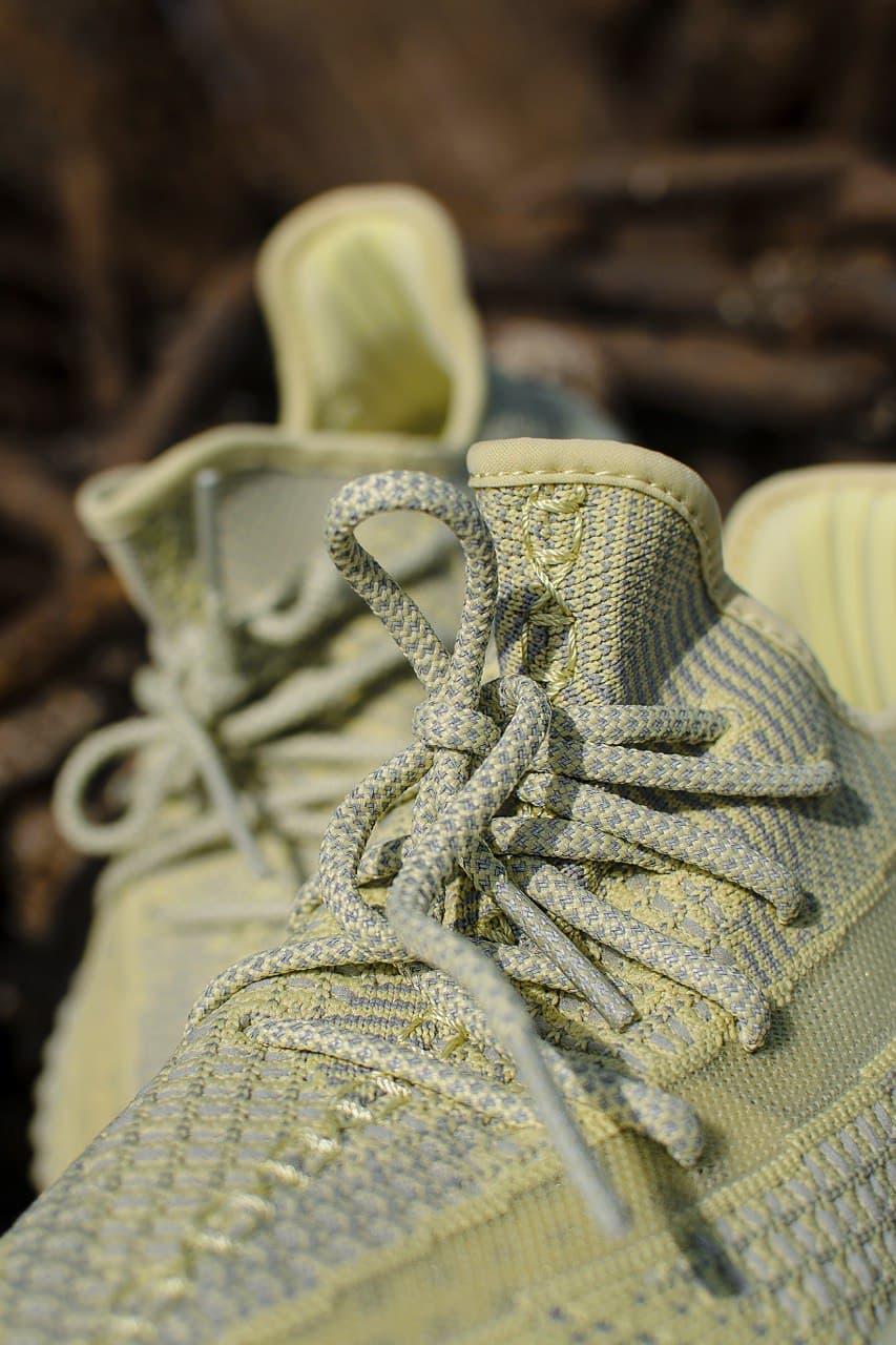 Adidas Yeezy Boost 350 V2 Antila 2 (Рефлективные шнурки)