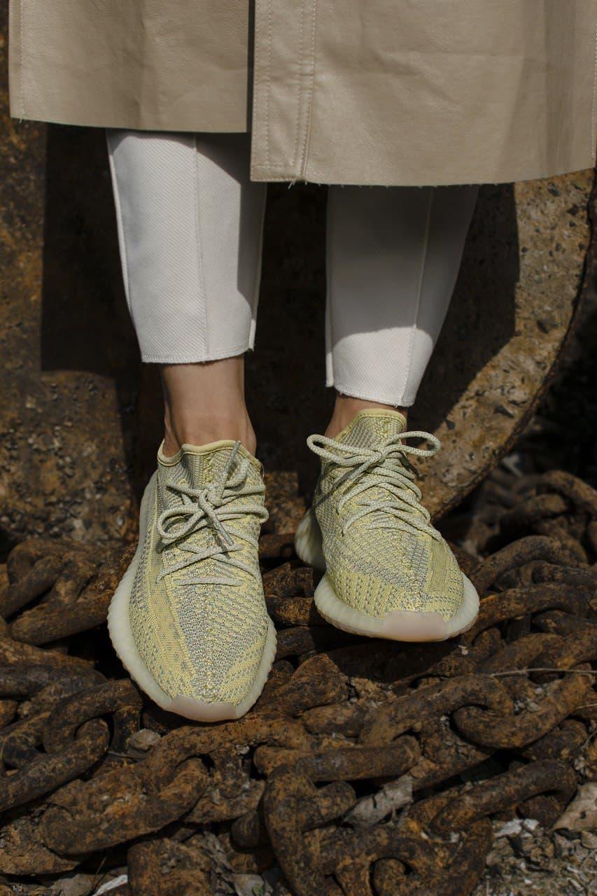 Adidas Yeezy Boost 350 V2 Antila 2 (Рефлективные шнурки)
