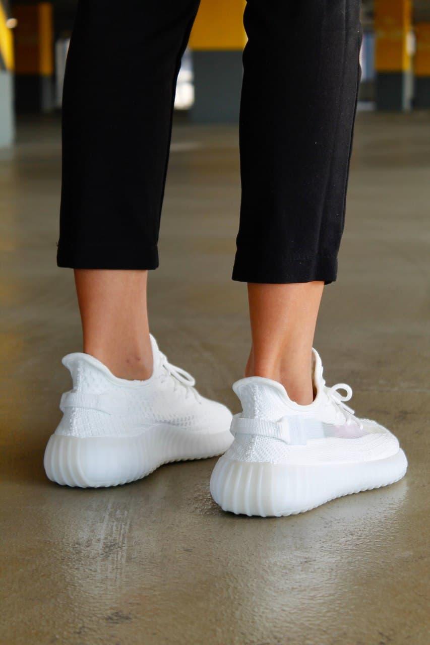 Adidas Yeezy Boost 350 V2 Ice Cream