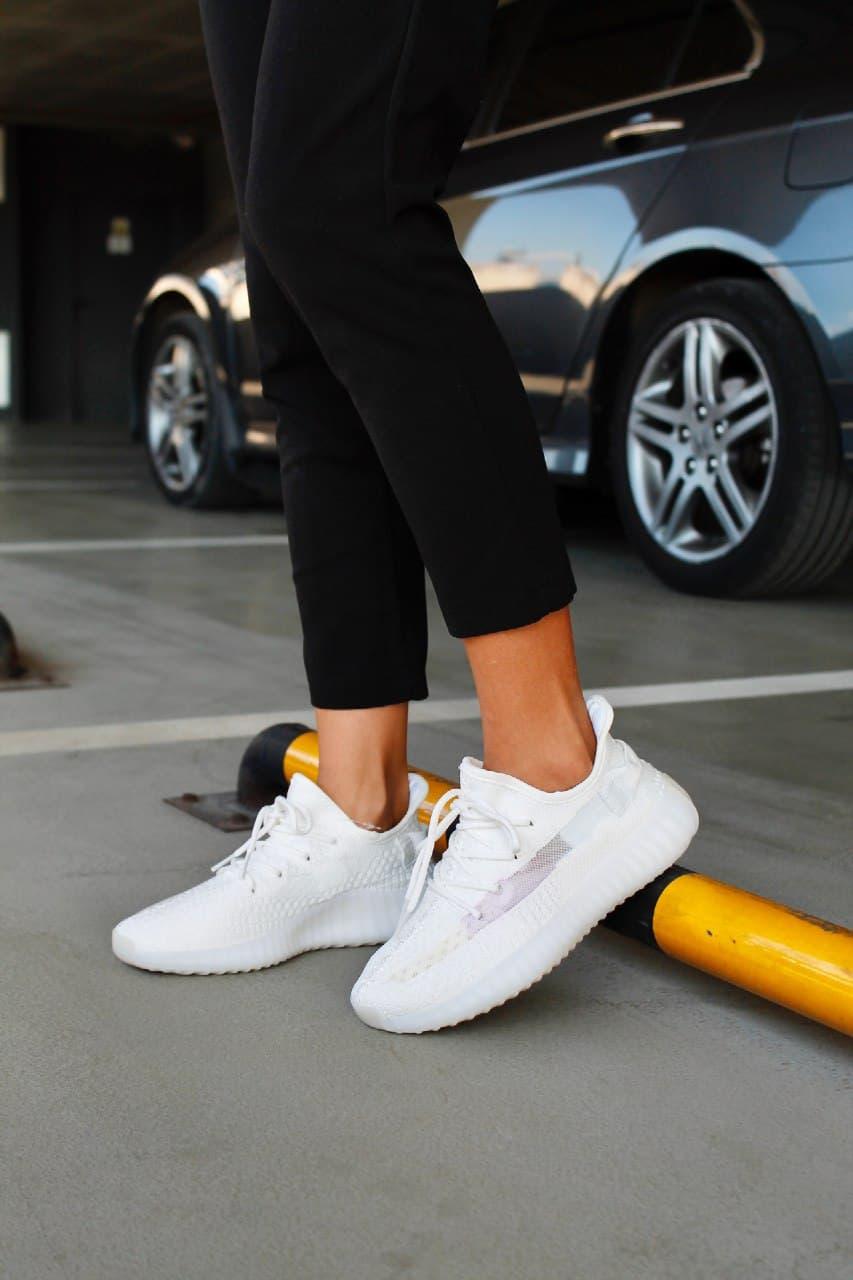 Adidas Yeezy Boost 350 V2 Ice Cream