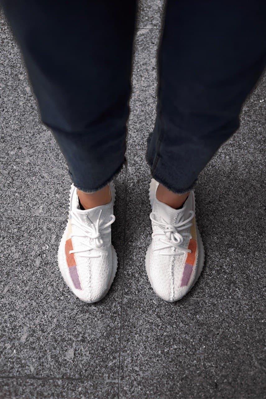 Adidas Yeezy Boost 350 V2 Ice Cream 3