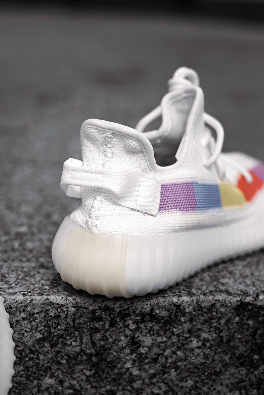 Adidas Yeezy Boost 350 V2 Ice Cream 3