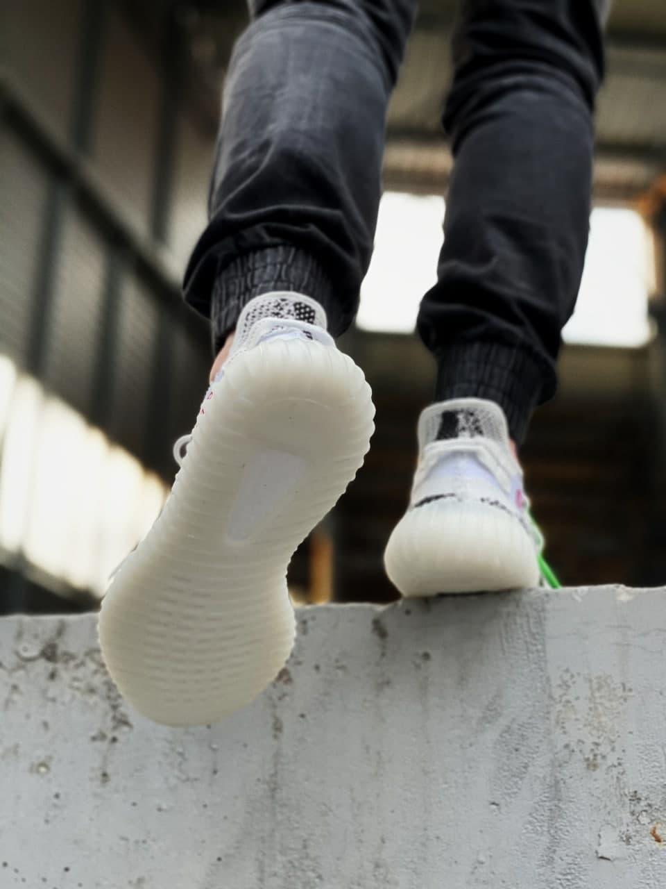 Adidas Yeezy Boost 350 V2 Zebra 2