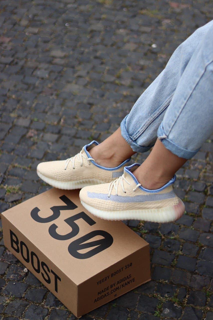 Adidas Yeezy Boost 350 V2 Yellow Linen (Рефлективная полоска)