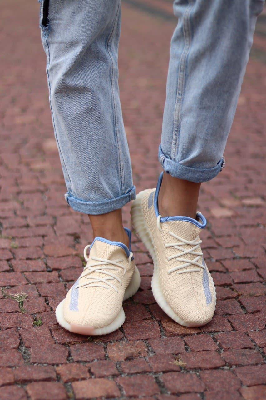 Adidas Yeezy Boost 350 V2 Yellow Linen (Рефлективная полоска)
