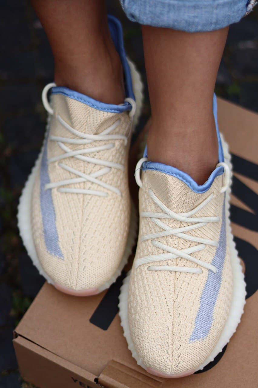 Adidas Yeezy Boost 350 V2 Yellow Linen (Рефлективная полоска)