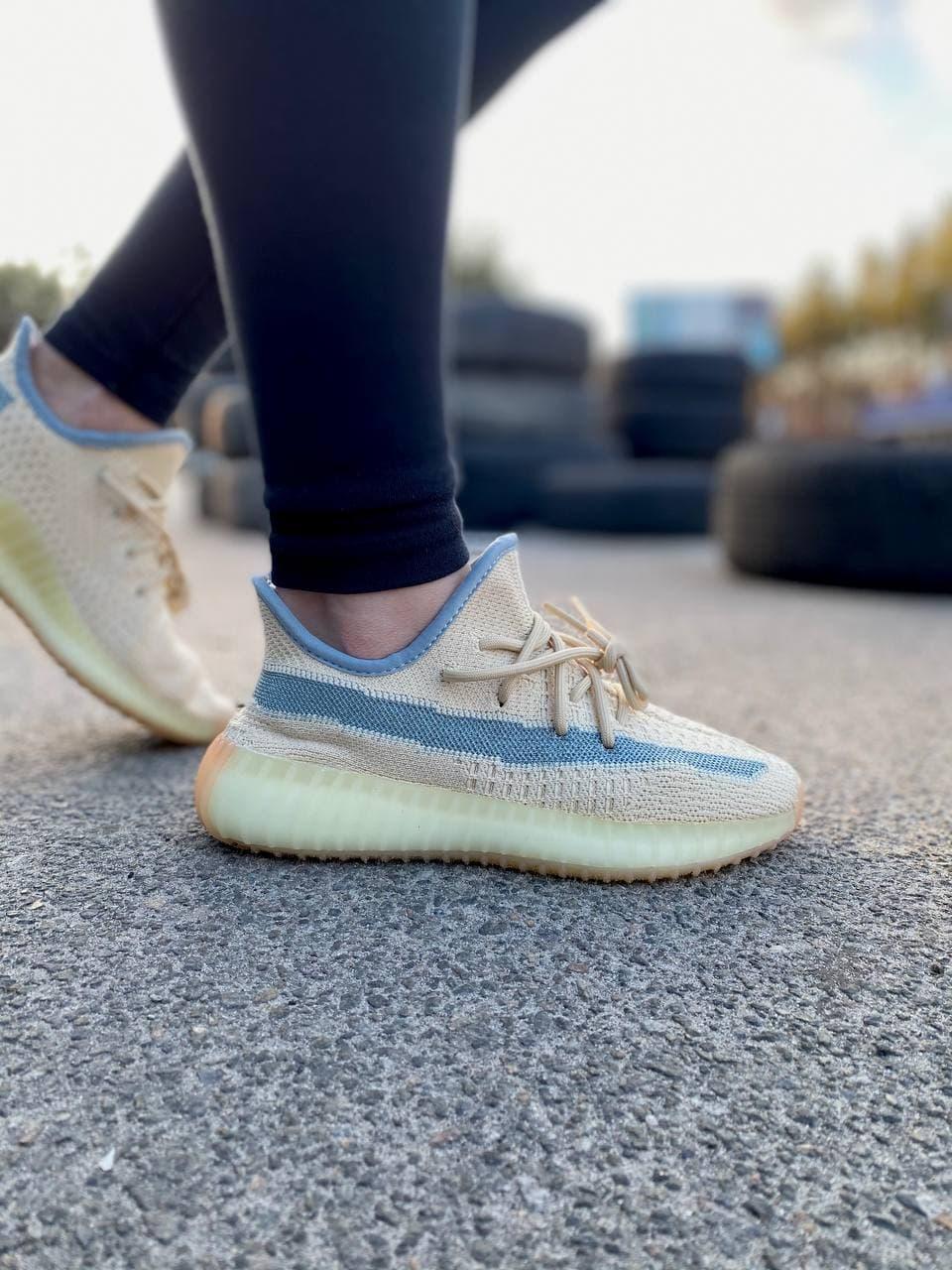 Adidas Yeezy Boost 350 V2 Yellow Linen (Рефлективная полоска)