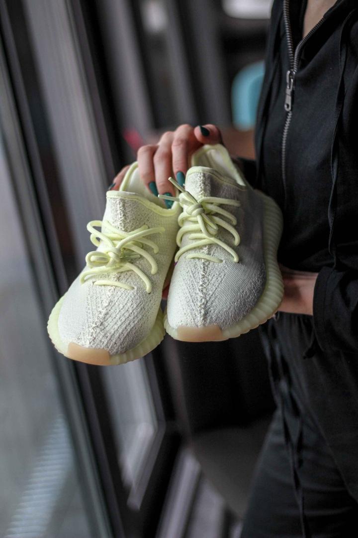 Adidas Yeezy Boost 350 V2 Butter