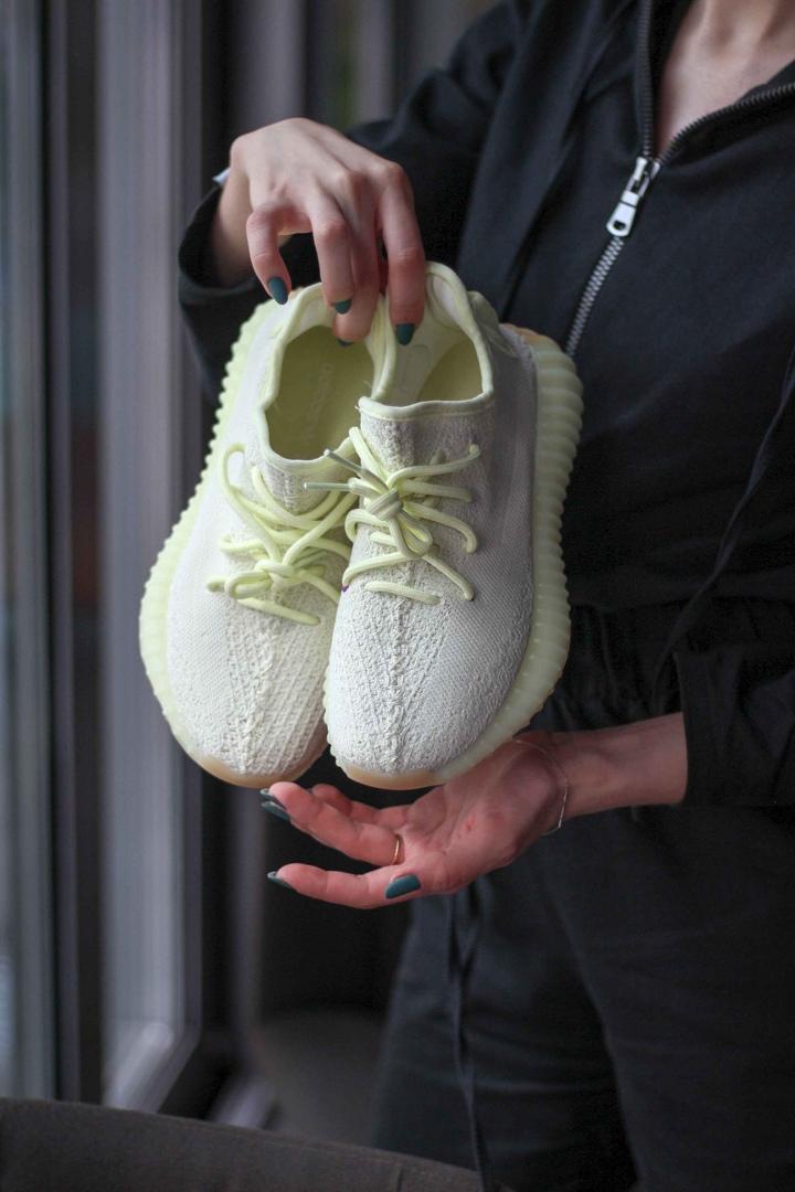 Adidas Yeezy Boost 350 V2 Butter