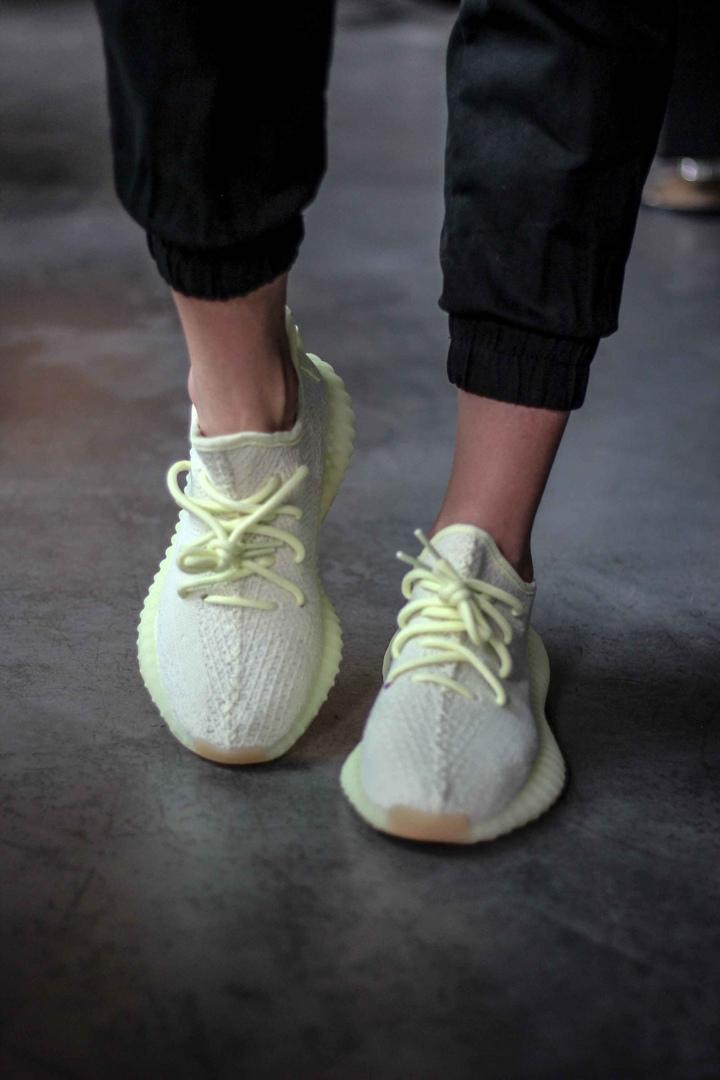 Adidas Yeezy Boost 350 V2 Butter