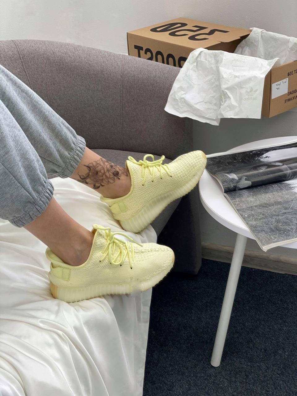 Adidas Yeezy Boost 350 V2 Butter