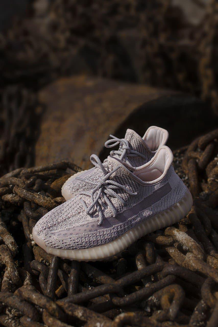 Adidas Yeezy Boost 350 V2 Synth 2 (Рефлективные шнурки )