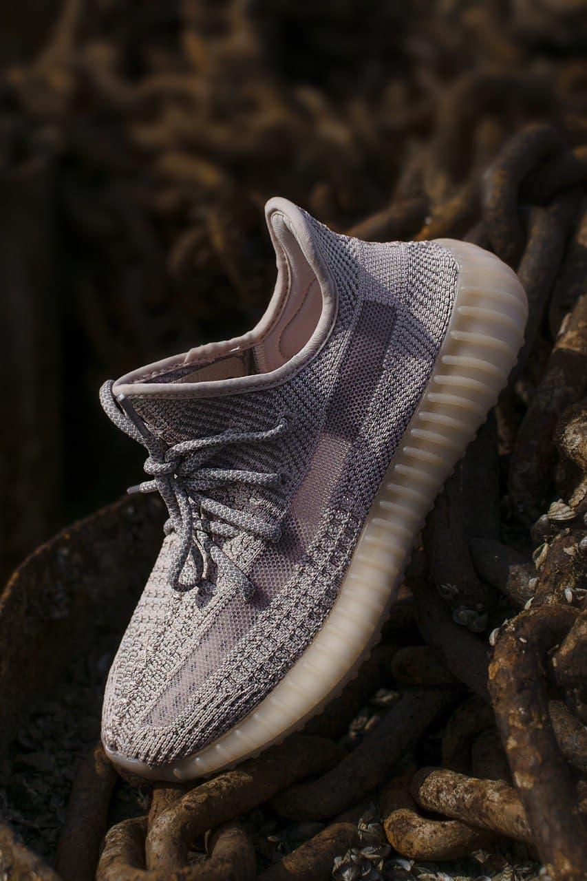 Adidas Yeezy Boost 350 V2 Synth 2 (Рефлективные шнурки )
