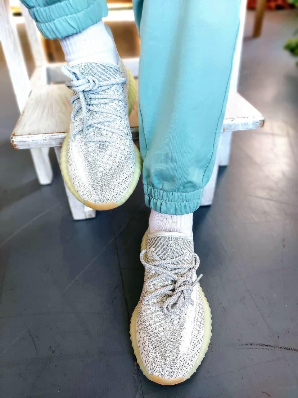 Adidas Yeezy Boost 350 V2 Yeshaya 1