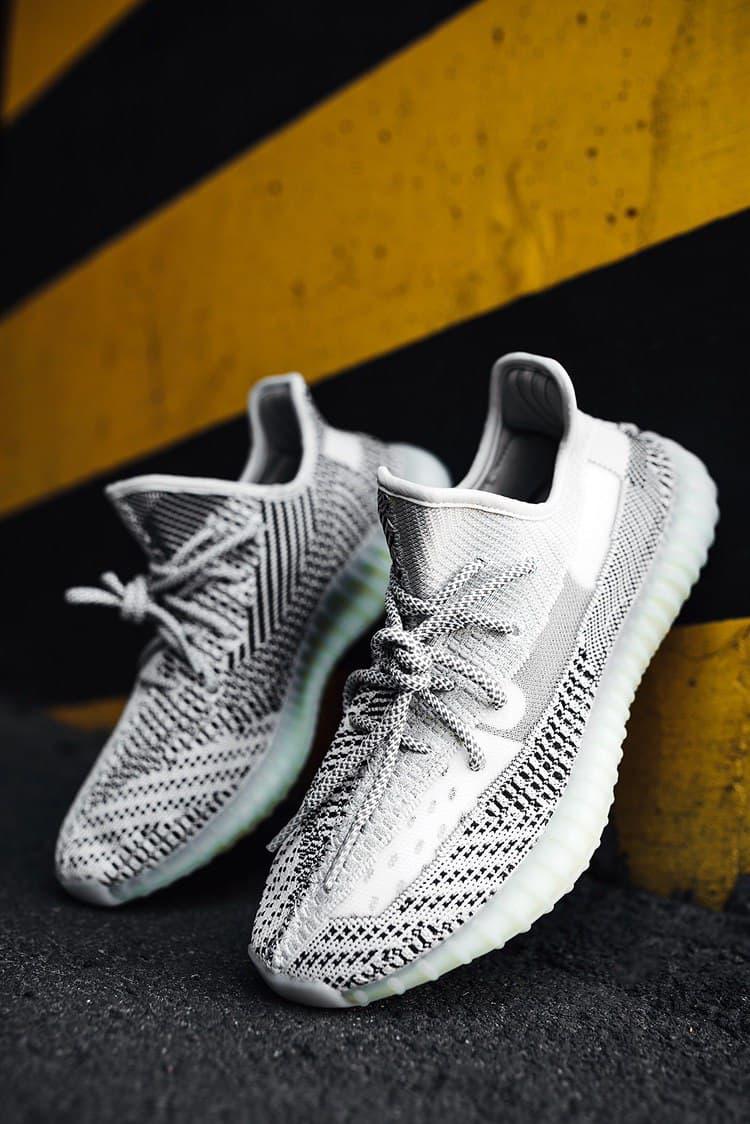 Adidas Yeezy Boost 350 V2 Topen (Рефлективные Шнурки)
