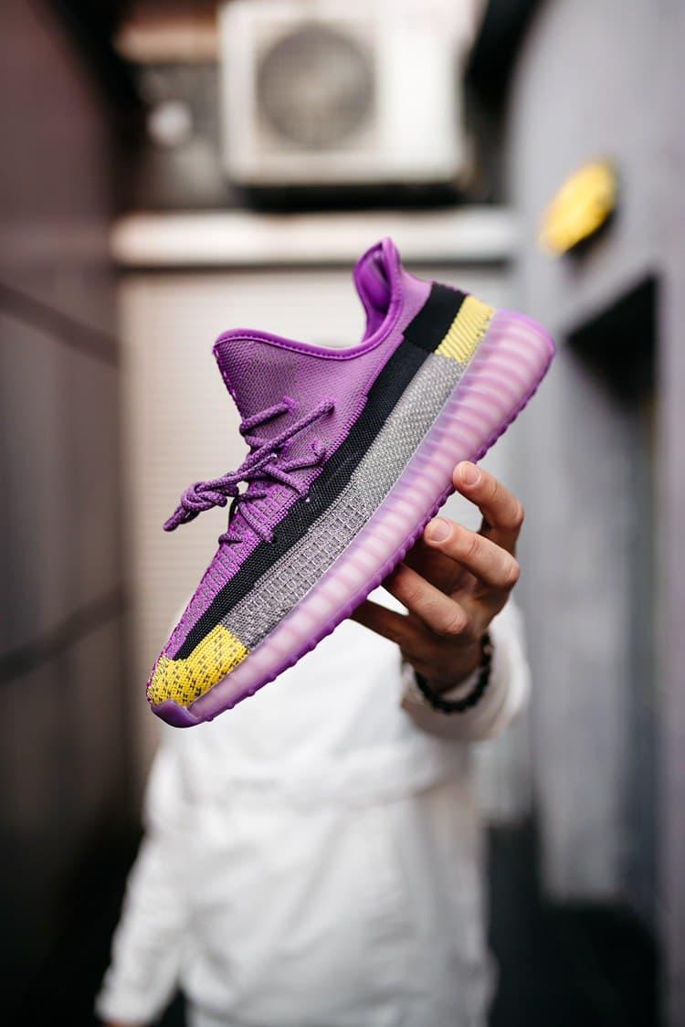 Adidas Yeezy Boost 350 V2 Yeshaya 2